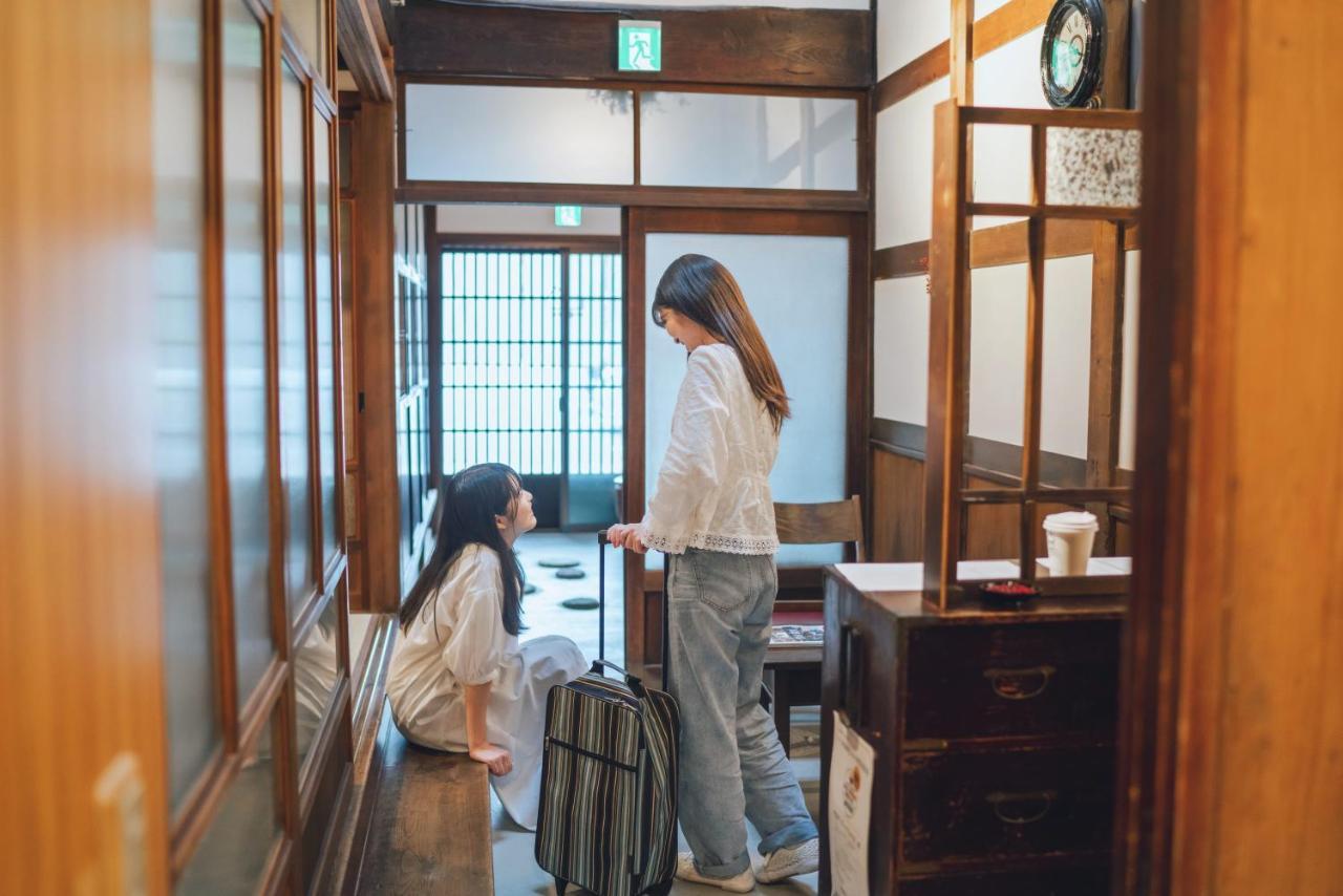 Machiya Guest House Carta Kanazawa Exterior photo