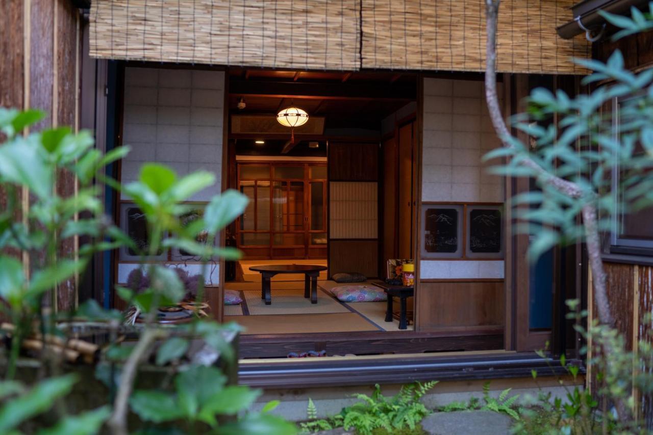 Machiya Guest House Carta Kanazawa Exterior photo